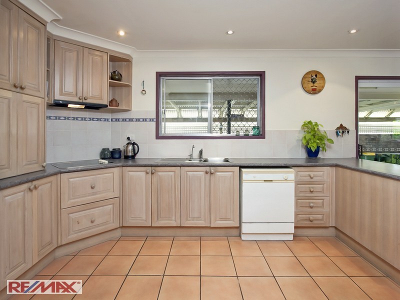 54 Nuttall Street, Lawnton QLD 4501