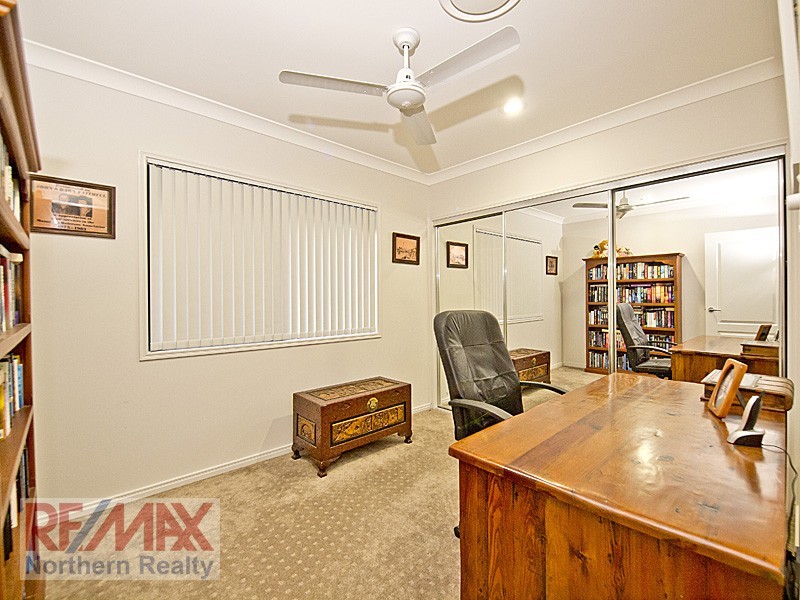 Unit 2 / 8 James Cash Court, Albany Creek QLD 4035