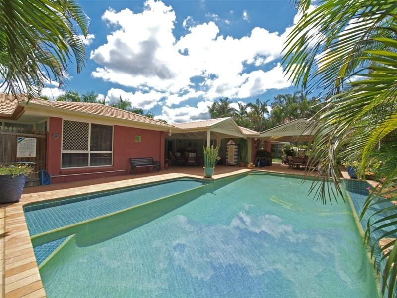 44 Gleneagles Cres, Albany Creek QLD 4035