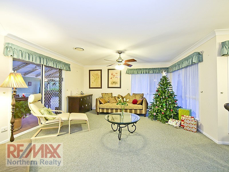 44 Gleneagles Cres, Albany Creek QLD 4035