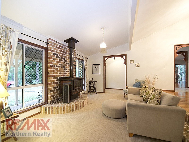 49 Cashmere Lane, Cashmere QLD 4500