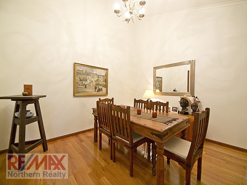 49 Cashmere Lane, Cashmere QLD 4500