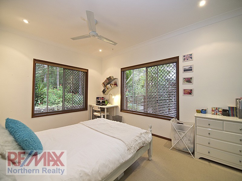 49 Cashmere Lane, Cashmere QLD 4500