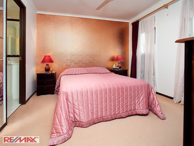 55 Bunya Park Drive, Eatons Hill QLD 4037