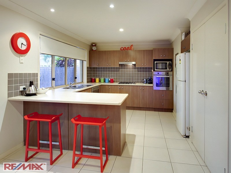 15 Birdwing Crescent, Kallangur QLD 4503