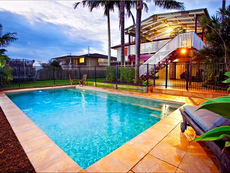 19 Alstonia Street, Arana Hills QLD 4054