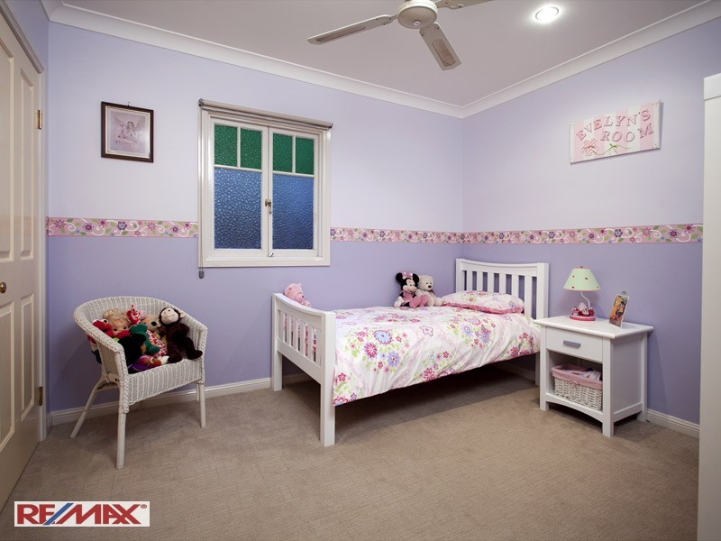 28 Coronation Street, Bardon QLD 4065