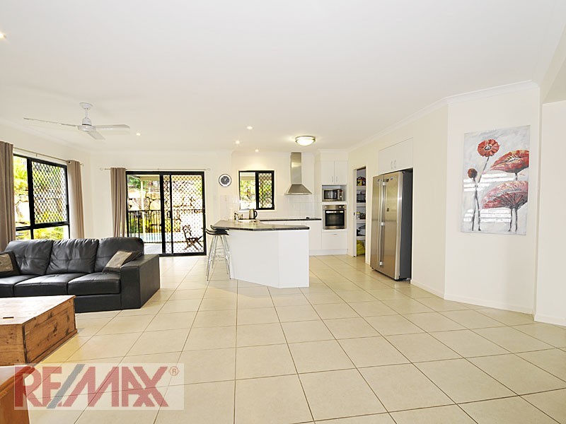 Eatons Hill QLD 4037