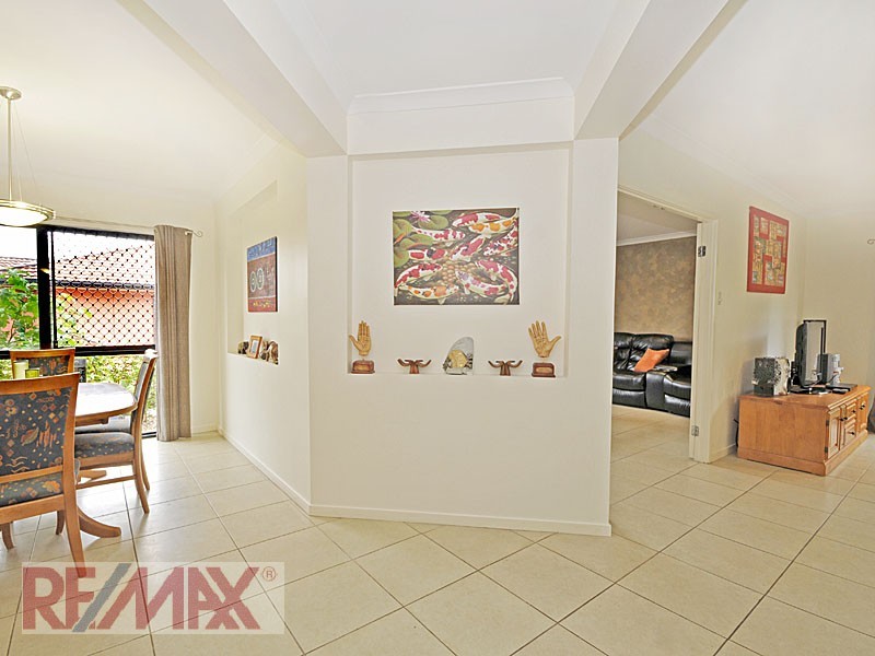 Eatons Hill QLD 4037