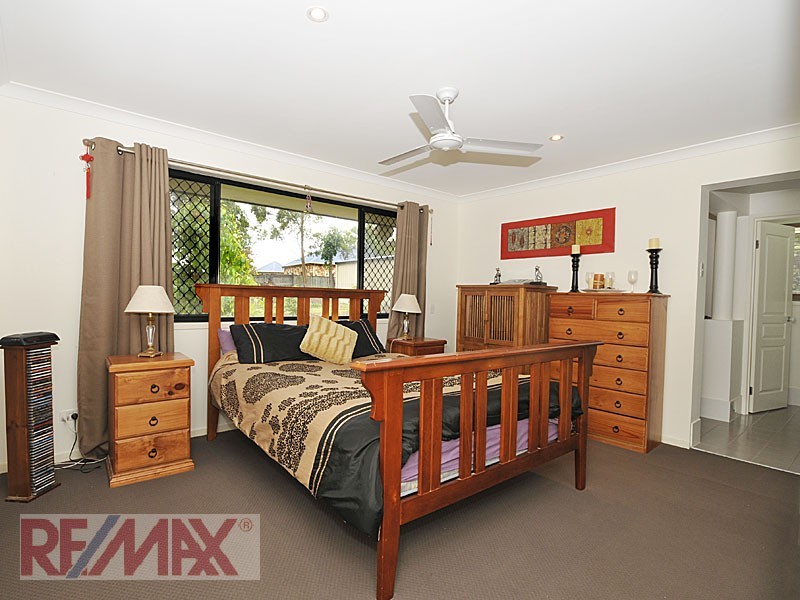 Eatons Hill QLD 4037