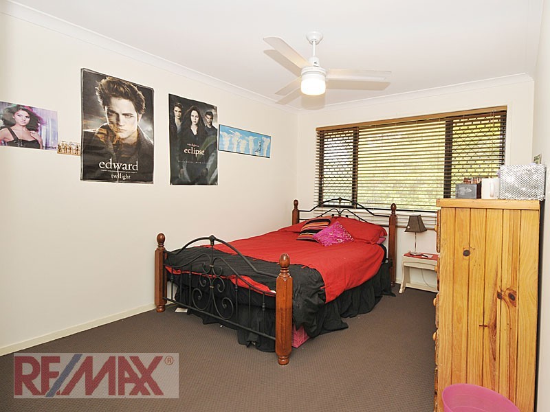 Eatons Hill QLD 4037