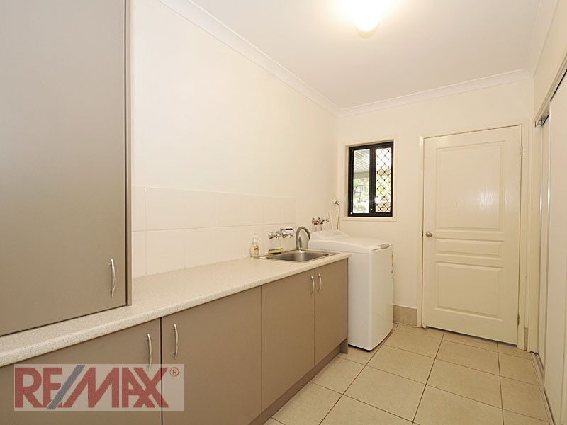 Eatons Hill QLD 4037