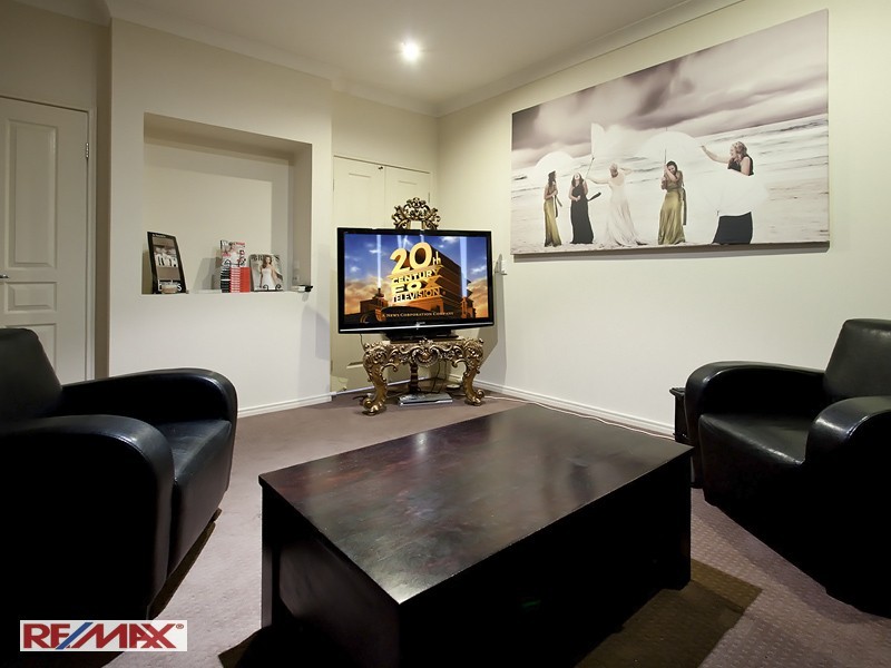 17 Nadine Court, Warner QLD 4500