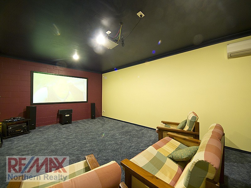 172 Saraband Drive, Eatons Hill QLD 4037