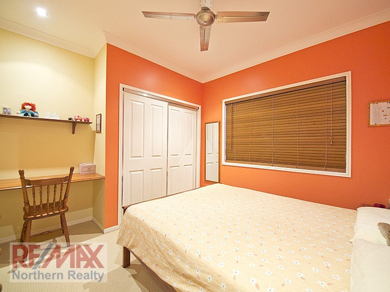 172 Saraband Drive, Eatons Hill QLD 4037