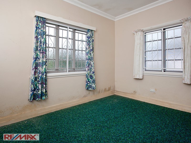 19 Selborne Street, Mount Gravatt East QLD 4122