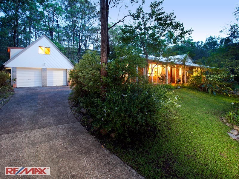 70 Cashmere Lane, Cashmere QLD 4500