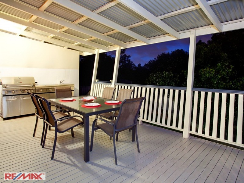 Eatons Hill QLD 4037