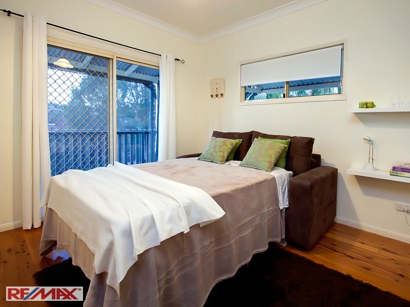 Eatons Hill QLD 4037