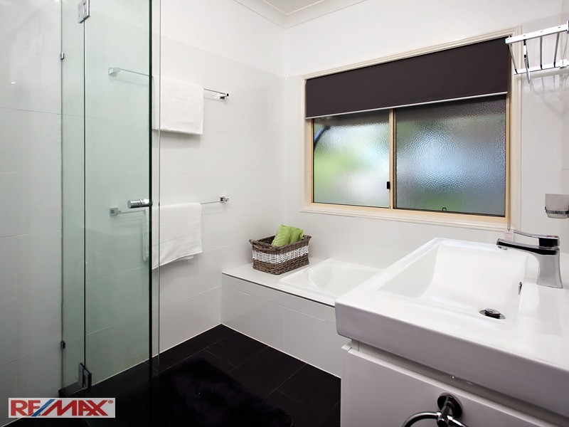 Eatons Hill QLD 4037