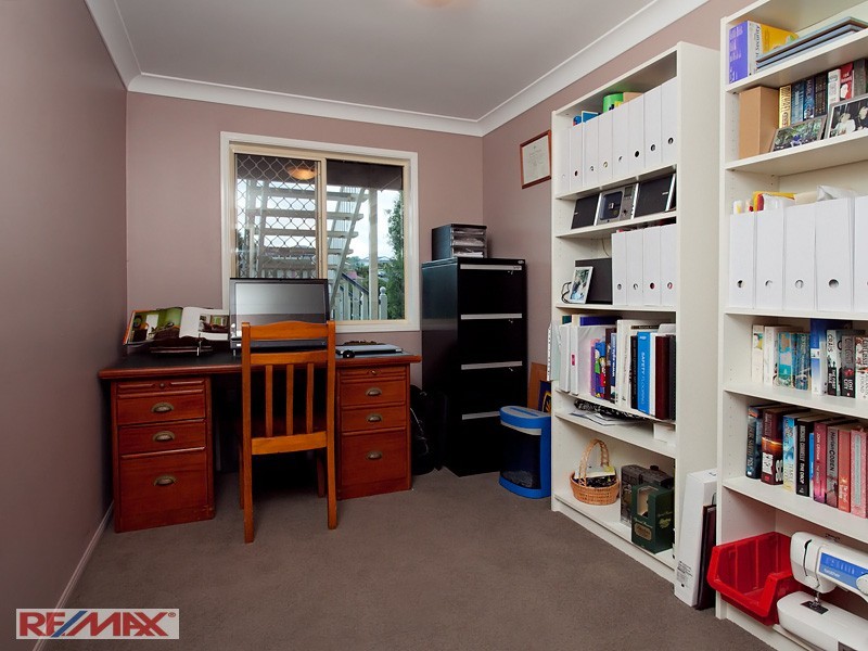 Eatons Hill QLD 4037