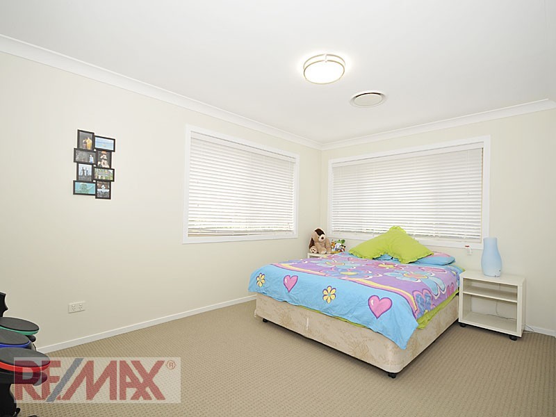 19 The Boulevard, Albany Creek QLD 4035