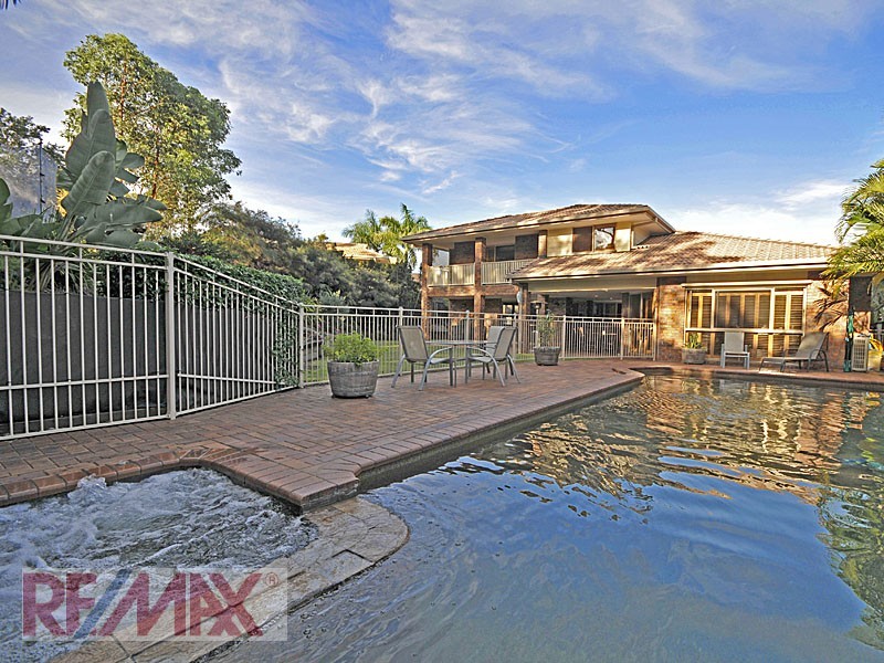 3 Ganton Place, Albany Creek QLD 4035