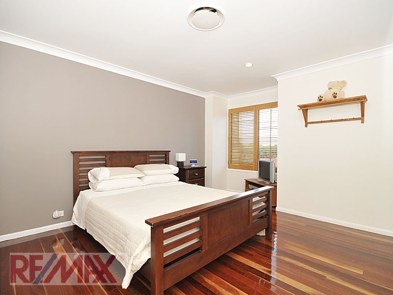 3 Ganton Place, Albany Creek QLD 4035