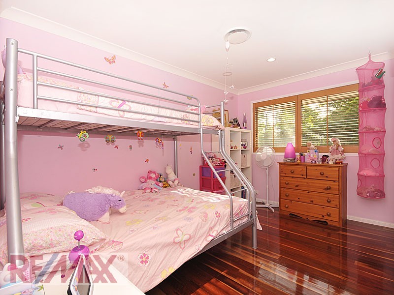 3 Ganton Place, Albany Creek QLD 4035