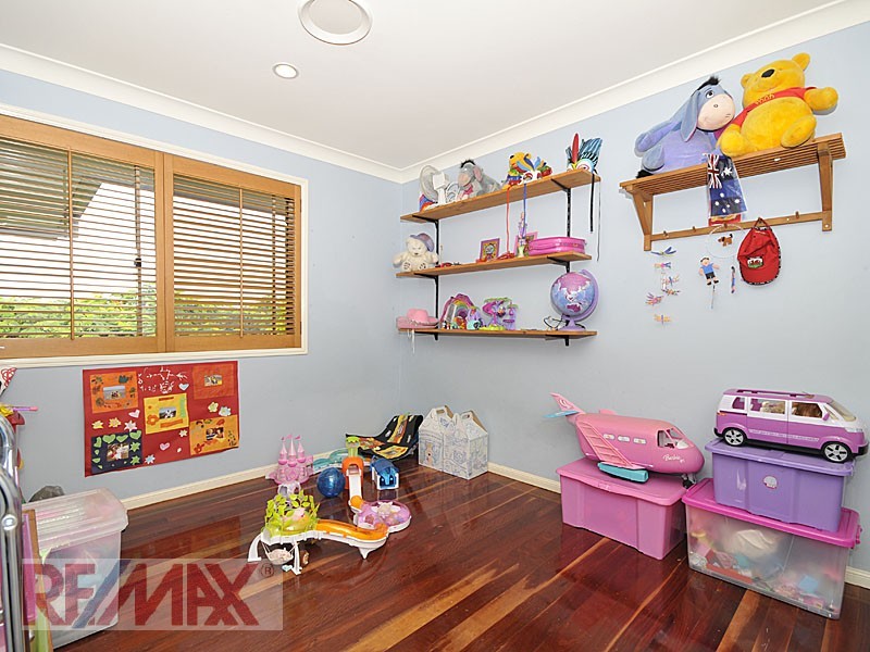 3 Ganton Place, Albany Creek QLD 4035