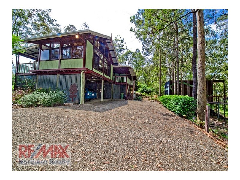 35 Harrier Place, Warner QLD 4500