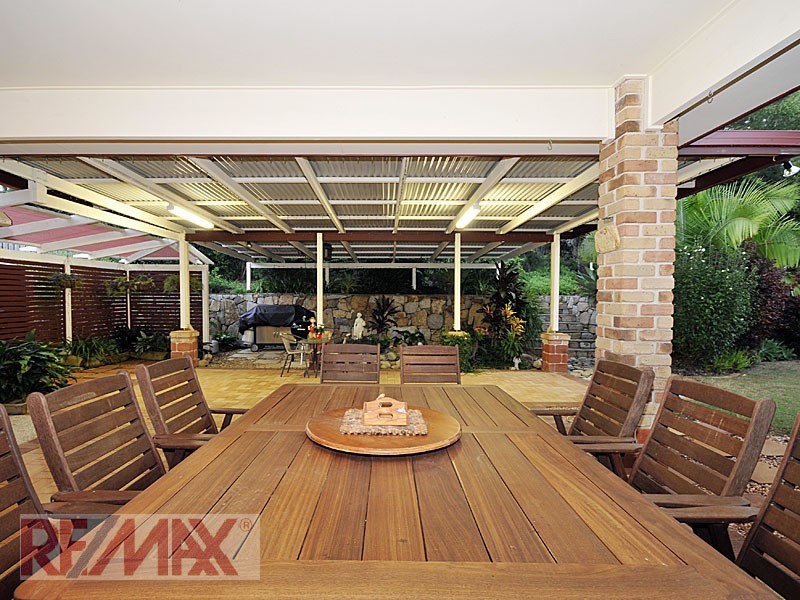 50 Snow Wood Drive, Eatons Hill QLD 4037