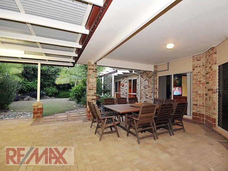 50 Snow Wood Drive, Eatons Hill QLD 4037