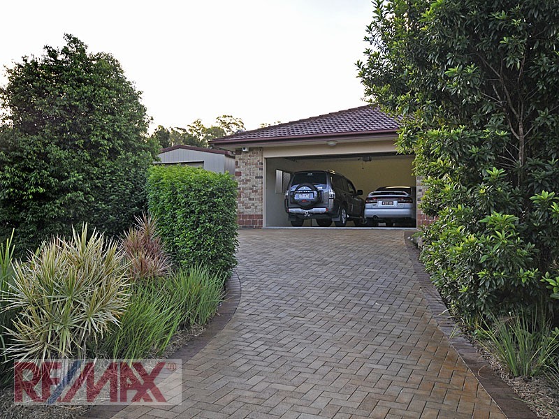 50 Snow Wood Drive, Eatons Hill QLD 4037
