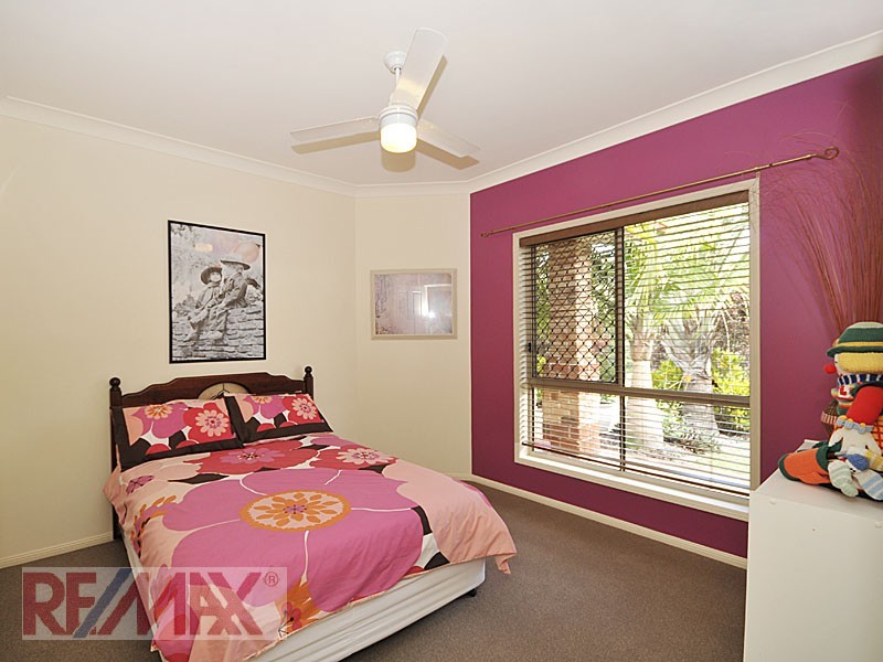 50 Snow Wood Drive, Eatons Hill QLD 4037