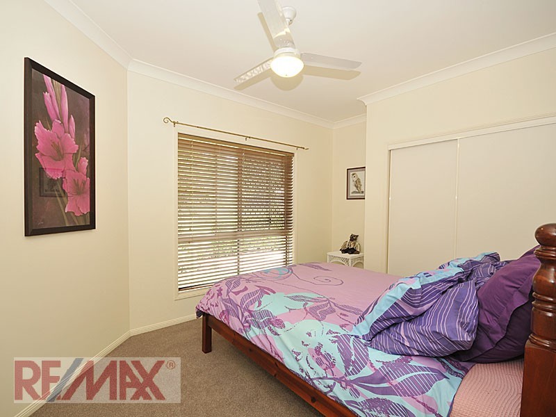 50 Snow Wood Drive, Eatons Hill QLD 4037
