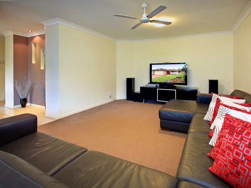 9 Burdekin Court, Murrumba Downs QLD 4503