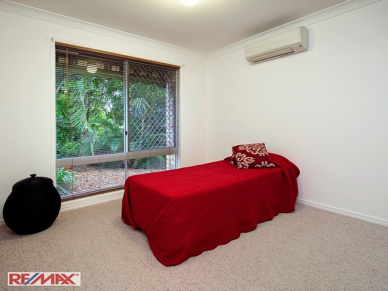 3 Peer Court, Eatons Hill QLD 4037