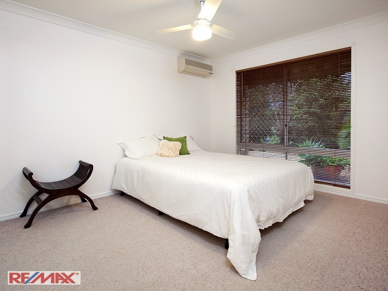 3 Peer Court, Eatons Hill QLD 4037