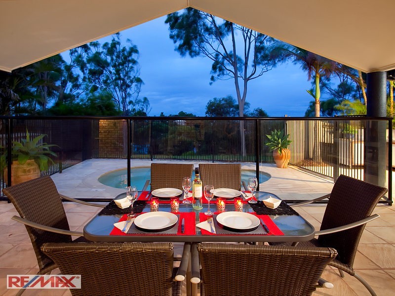 3 Peer Court, Eatons Hill QLD 4037