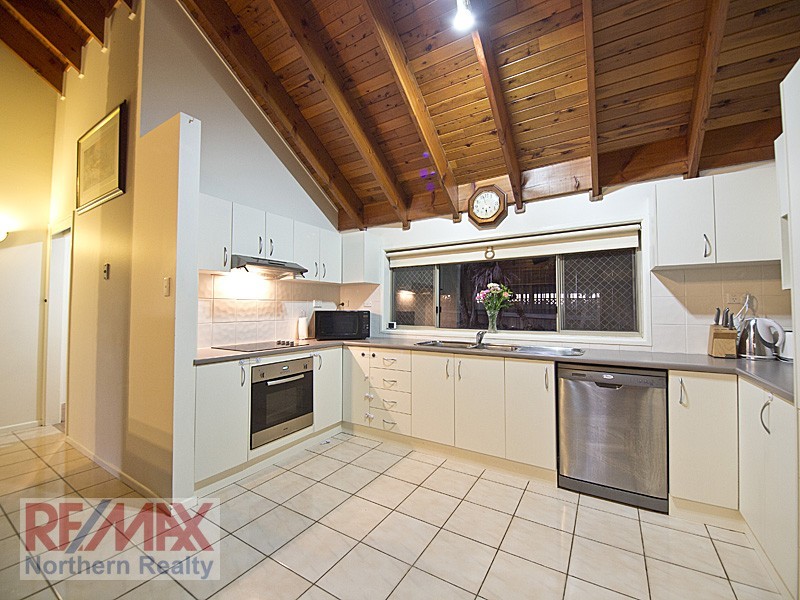 41 TANAGER STREET, Albany Creek QLD 4035