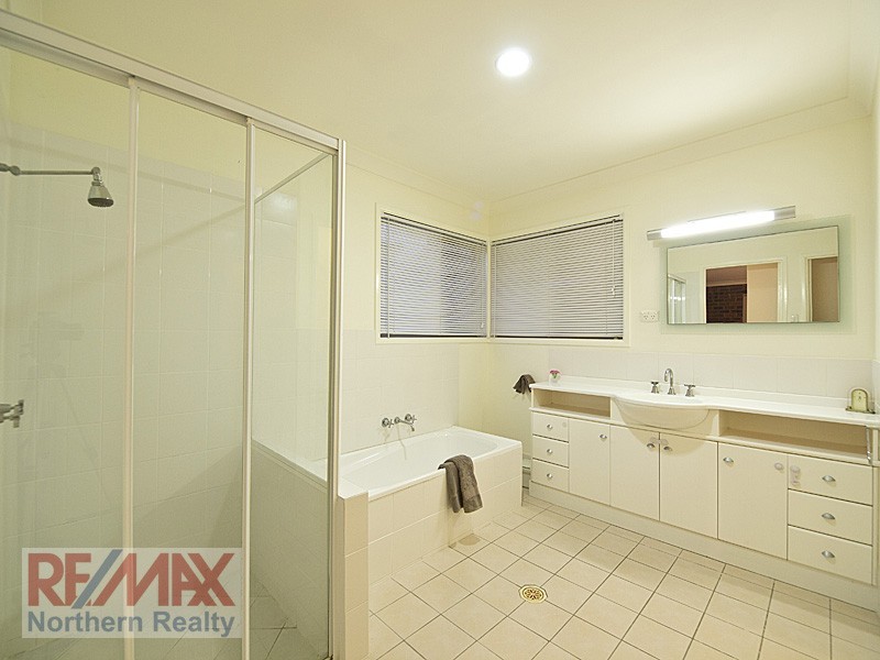 41 TANAGER STREET, Albany Creek QLD 4035