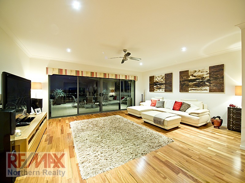 28 Talisman Court, Eatons Hill QLD 4037