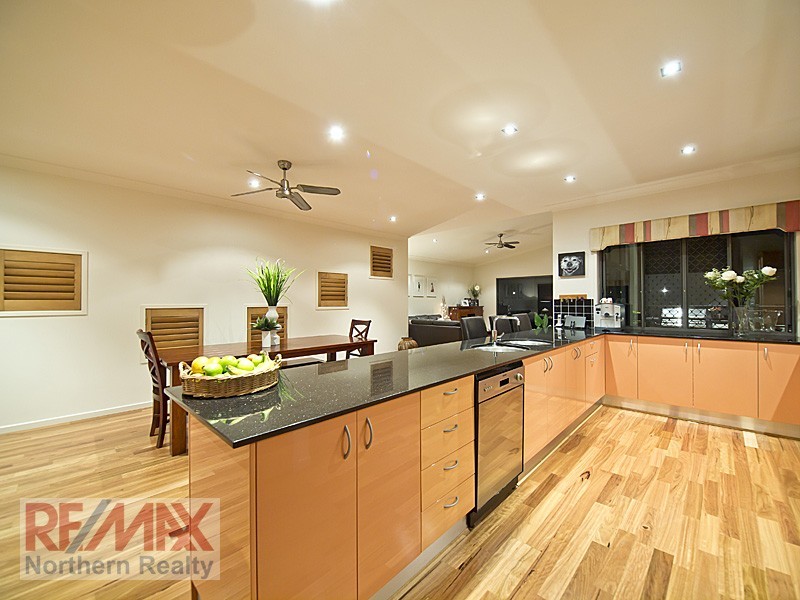 28 Talisman Court, Eatons Hill QLD 4037