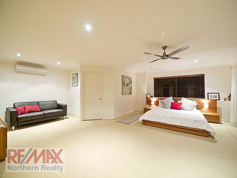 28 Talisman Court, Eatons Hill QLD 4037