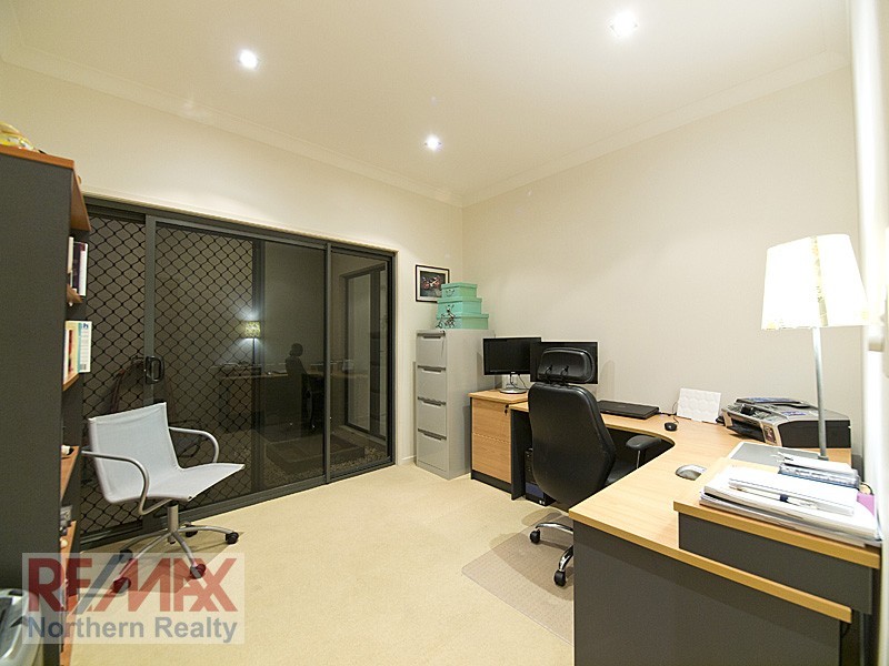 28 Talisman Court, Eatons Hill QLD 4037