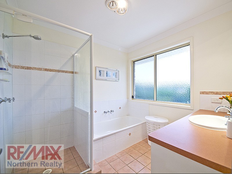 18 Toressian Place, Cashmere QLD 4500