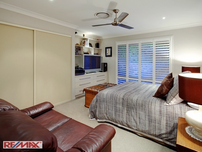 13 Whipbird Ct, Cashmere QLD 4500