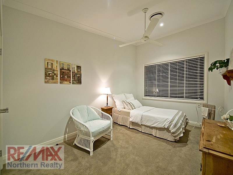 17 Bramwell Court, Cashmere QLD 4500