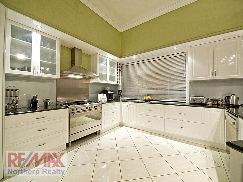 49 Cressbrook Drive, Albany Creek QLD 4035